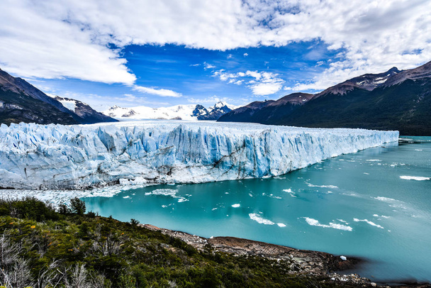 perito moreno glacier
